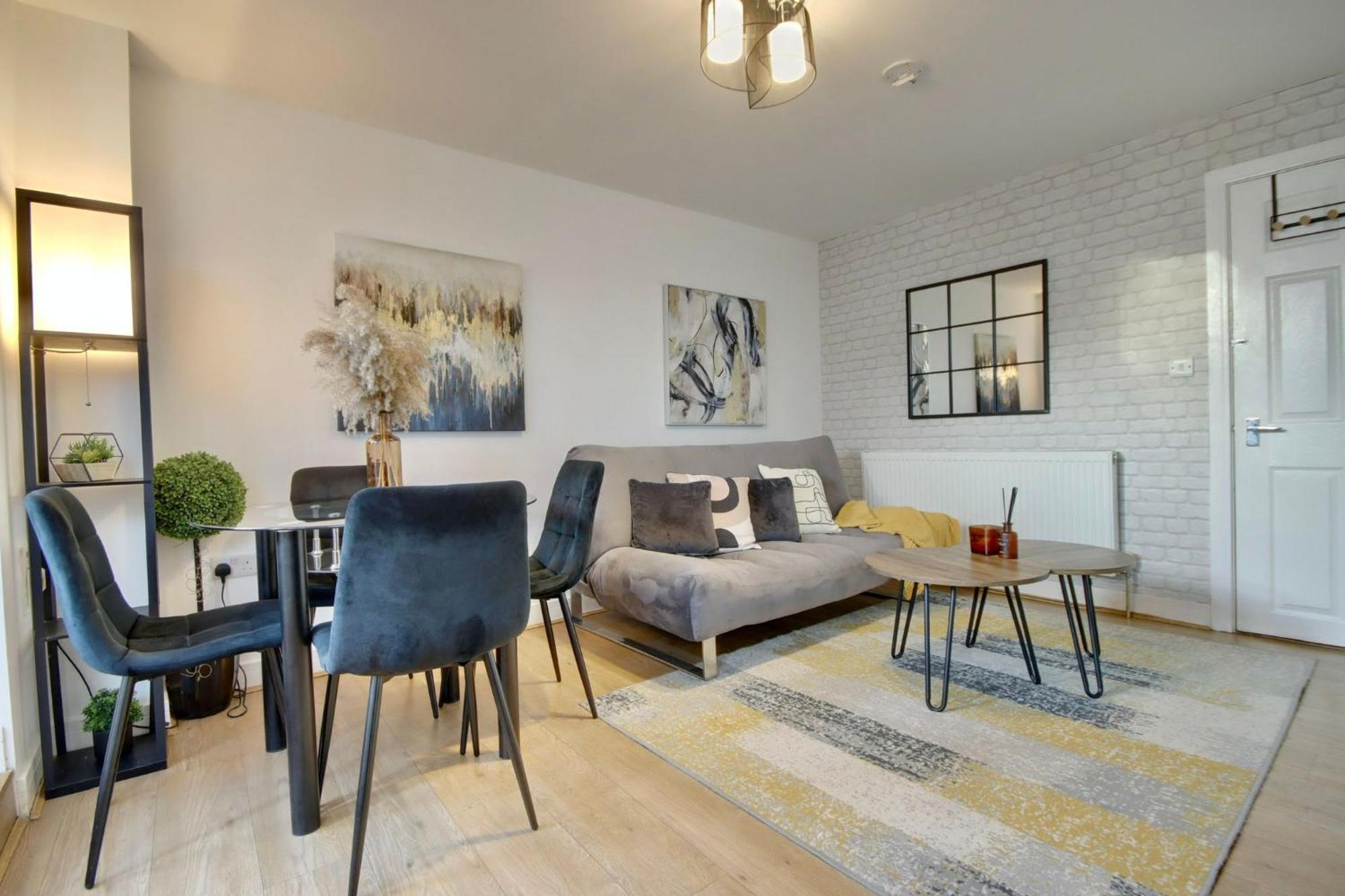 Southsea Getaway Apartment With Pool Table And Hot Tub Portsmouth Dış mekan fotoğraf